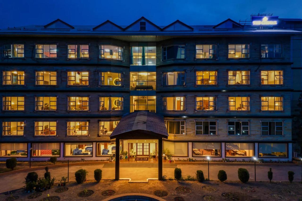The Chinar Srinagar Hotel Eksteriør billede